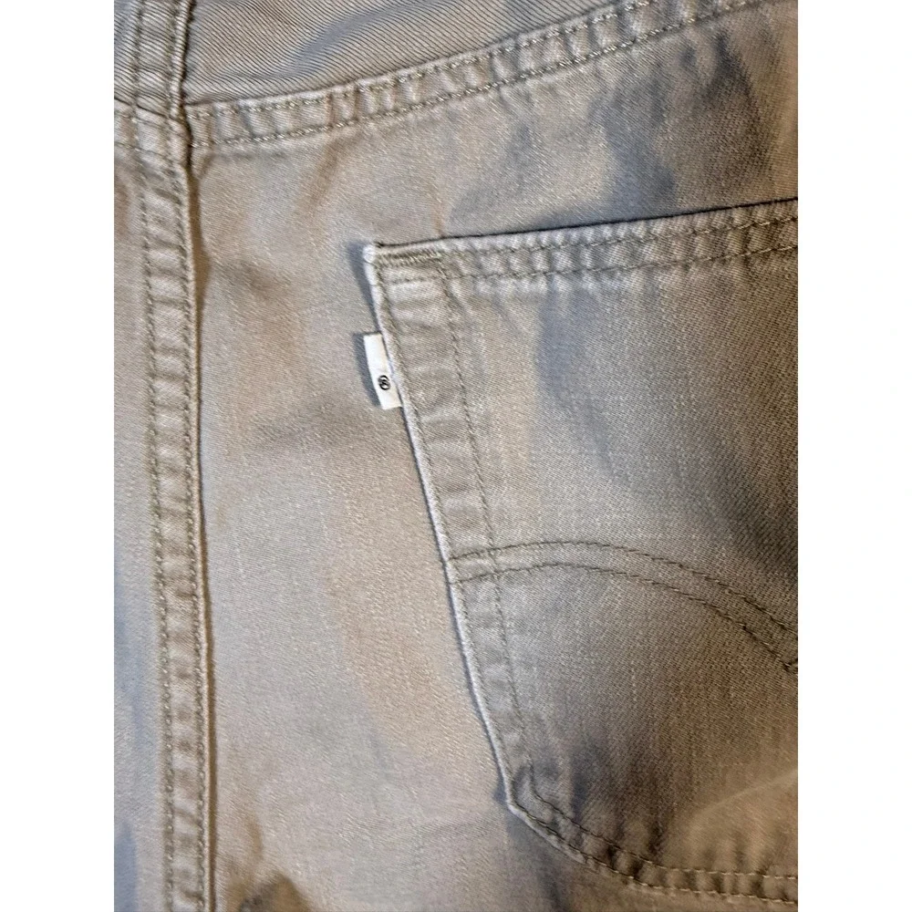 Levis levi 559